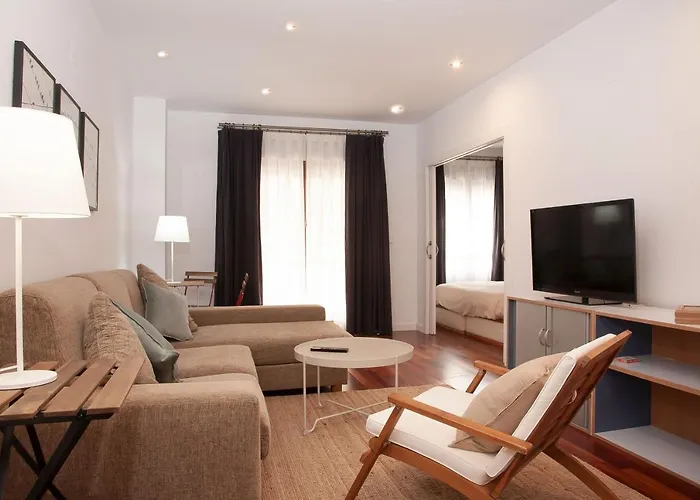 San Policarpo Apartment *